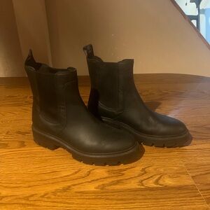 Black Timberland Boots